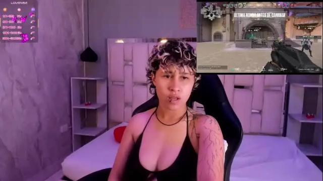 Image 4 of taylorleeh Stream on Chaturbate on 2 months ago