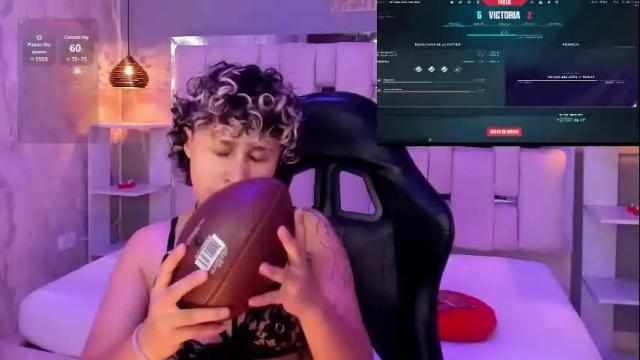 Image 10 of taylorleeh Stream on Chaturbate on 2 months ago