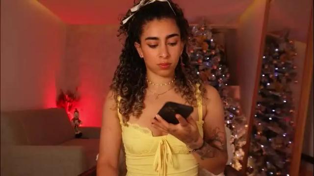 Image 4 of taylormich1 Stream on Chaturbate on 1 month ago