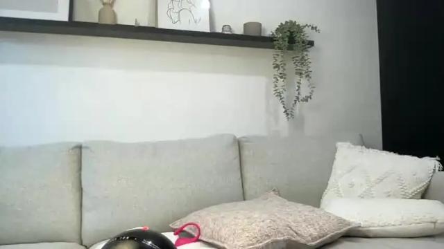 Image 8 of taylorslittlekingdom Stream on Chaturbate on 15 months ago