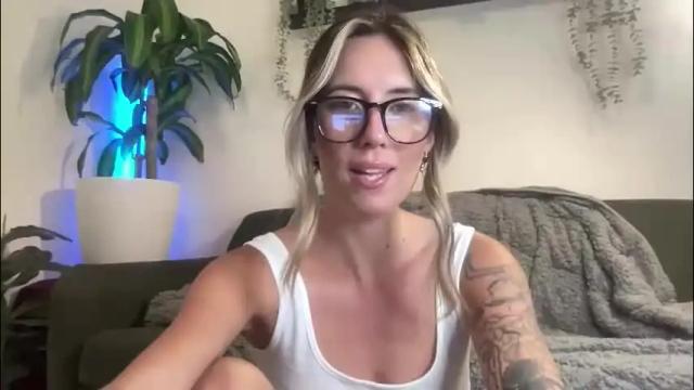 Thumbnail 1, taylorslittlekingdom's Stream at Chaturbate, 1 day ago