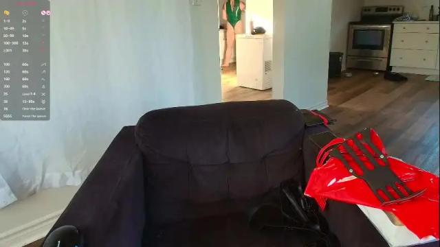 Image 11 of taylortait Stream on Chaturbate on 2 months ago