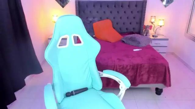 Image 7 of tayrabankss Stream on Chaturbate on 14 months ago