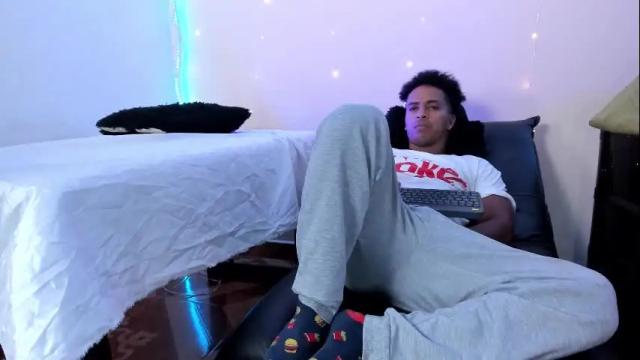 Image 8 of taysonysasha Stream on Chaturbate on 1 month ago