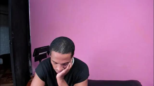 Image 2 of taysonysasha Stream on Chaturbate on 1 month ago