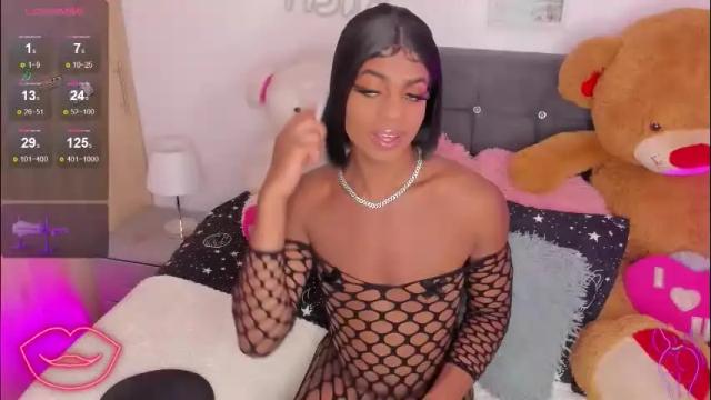 Image 11 of tayssa_maravilh Stream on Chaturbate on 1 day ago