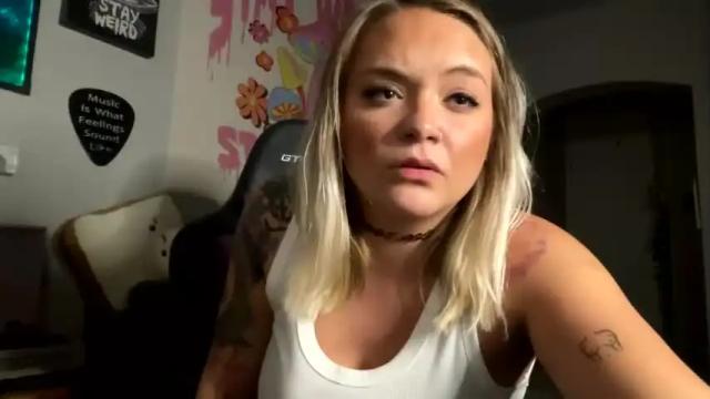 Image 10 of tayweird Stream on Chaturbate on 15 months ago