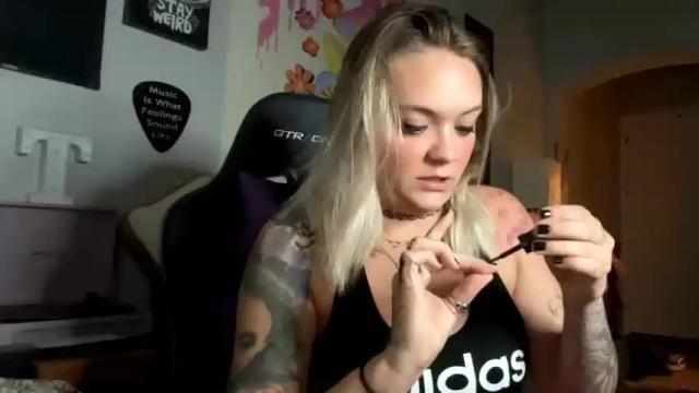 Image 10 of tayweird Stream on Chaturbate on 20 months ago