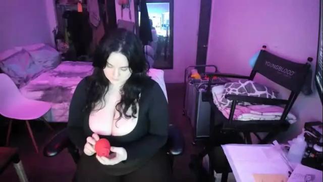 Image 3 of tayz347 Stream on Chaturbate on 8 months ago