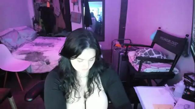 Image 4 of tayz347 Stream on Chaturbate on 8 months ago