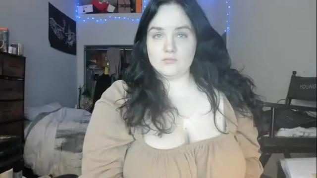 Image 3 of tayz347 Stream on Chaturbate on 7 months ago