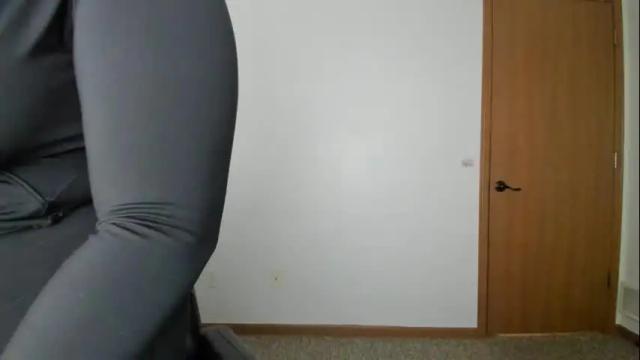 Image 4 of tayz347 Stream on Chaturbate on 5 months ago