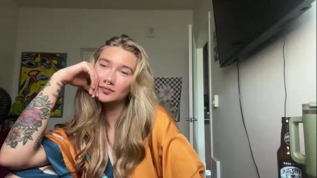 Image 3 of teamtragic Stream on Chaturbate on 1 month ago