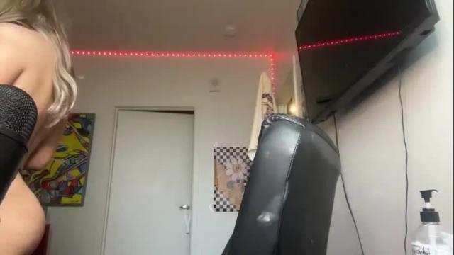 Image 3 of teamtragic Stream on Chaturbate on 1 month ago