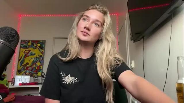 Image 12 of teamtragic Stream on Chaturbate on 1 month ago