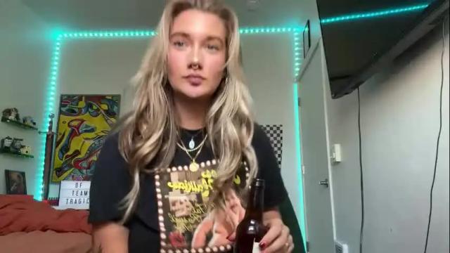 Image 10 of teamtragic Stream on Chaturbate on 3 months ago