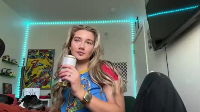 Image 4 of teamtragic Stream on Chaturbate on 2 months ago
