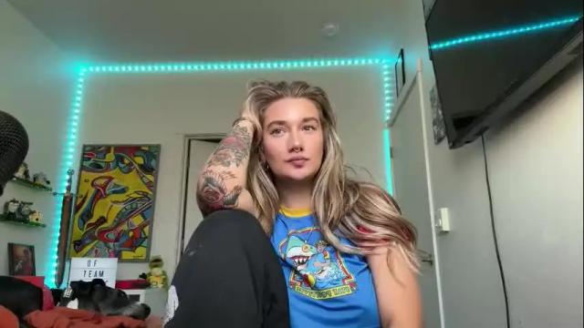 Image 8 of teamtragic Stream on Chaturbate on 2 months ago