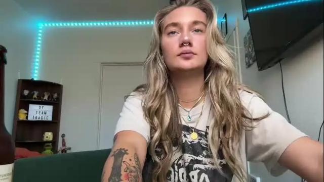 Image 11 of teamtragic Stream on Chaturbate on 2 months ago