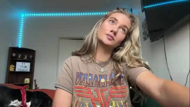 Image 7 of teamtragic Stream on Chaturbate on 2 months ago