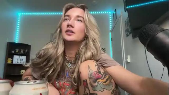 Image 4 of teamtragic Stream on Chaturbate on 1 month ago