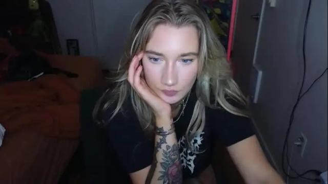 Image 12 of teamtragic Stream on Chaturbate on 1 month ago