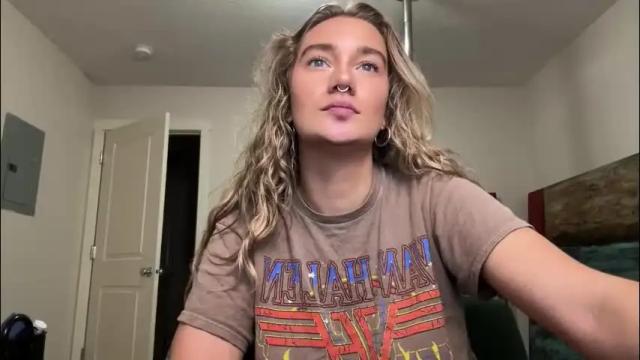 Image 10 of teamtragic Stream on Chaturbate on 2 months ago