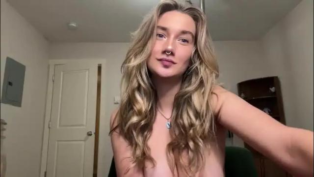 Image 3 of teamtragic Stream on Chaturbate on 1 month ago