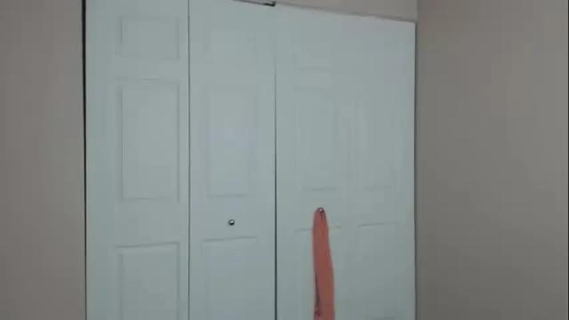 Image 4 of teases Stream on Chaturbate on 4 days ago