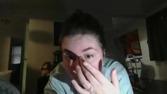 Image 11 of teasingtina420 Stream on Chaturbate on 17 months ago