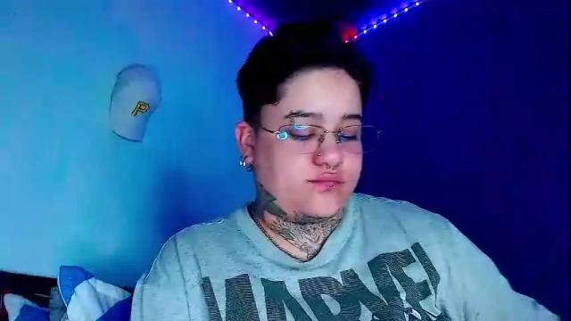 Image 11 of techno_420 Stream on Chaturbate on 1 month ago