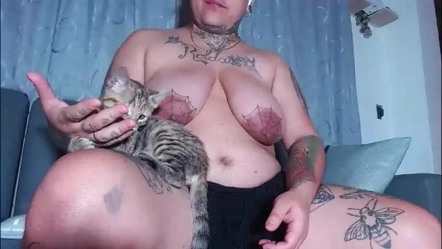 Image 3 of techno_420 Stream on Chaturbate on 22 days ago