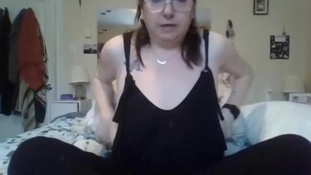 Image 4 of ted1982qqq Stream on Chaturbate on 13 months ago