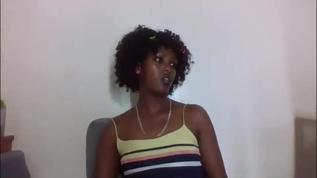 Image 2 of tee_kaicy Stream on Chaturbate on 29 days ago