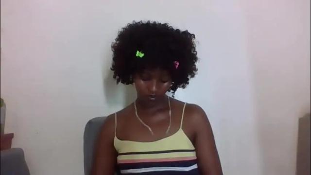 Image 3 of tee_kaicy Stream on Chaturbate on 29 days ago
