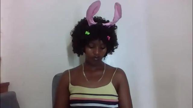 Image 8 of tee_kaicy Stream on Chaturbate on 29 days ago