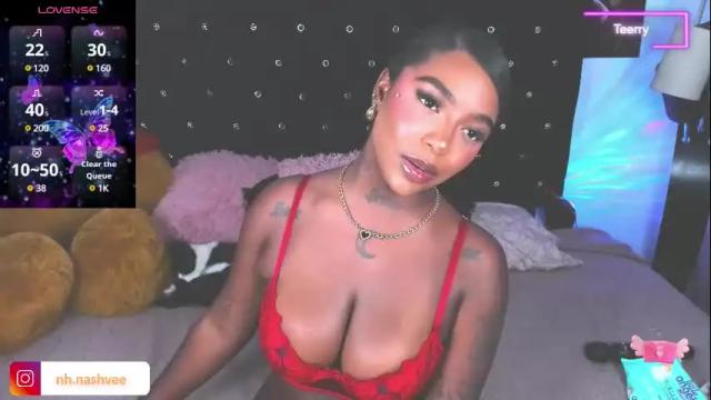 Image 4 of teerry__ Stream on Chaturbate on 18 days ago