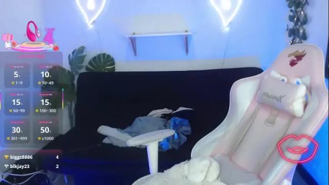 Image 7 of tefy_bratz Stream on Chaturbate on 1 month ago