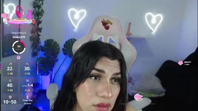 Image 6 of tefy_bratz Stream on Chaturbate on 27 days ago