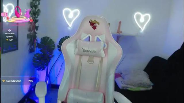 Image 8 of tefy_bratz Stream on Chaturbate on 27 days ago