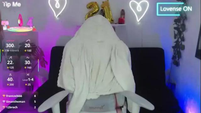 Image 6 of tefy_bratz Stream on Chaturbate on 1 month ago