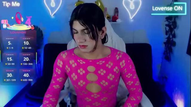 Image 3 of tefy_bratz Stream on Chaturbate on 29 days ago