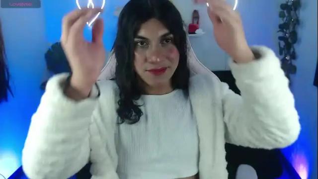 Image 7 of tefy_bratz Stream on Chaturbate on 27 days ago
