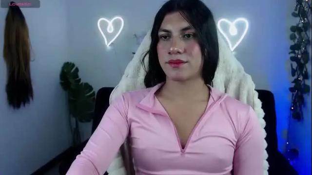 Image 11 of tefy_bratz Stream on Chaturbate on 16 days ago