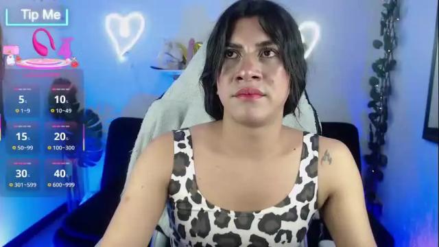 Image 2 of tefy_bratz Stream on Chaturbate on 10 days ago