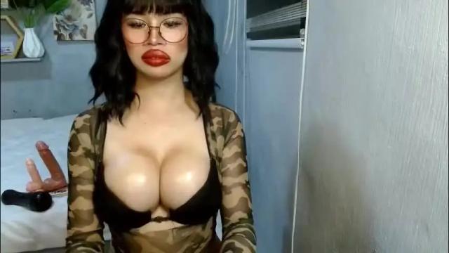 Image 12 of temptationlollipop Stream on Chaturbate on 1 month ago