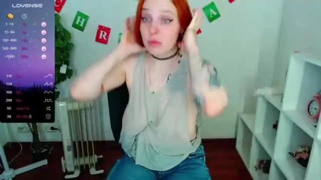 Image 7 of temptingfox Stream on Chaturbate on 17 months ago