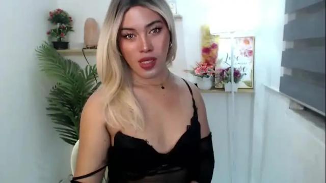 Image 12 of temptress_hot_dea Stream on Chaturbate on 13 days ago