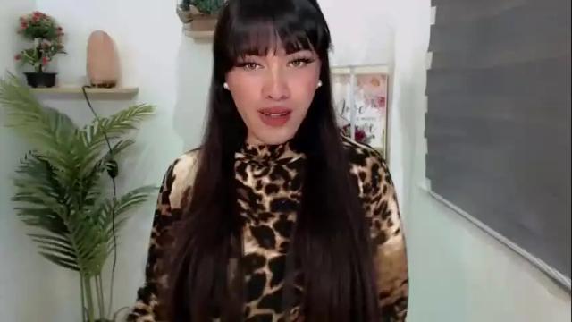 Image 4 of temptress_hot_dea Stream on Chaturbate on 10 days ago