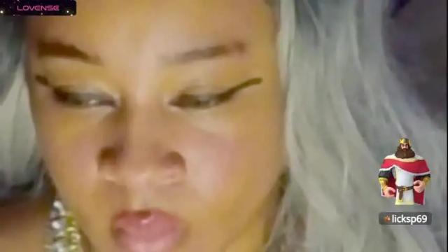 Image 10 of temptressbeauty24 Stream on Chaturbate on 12 months ago